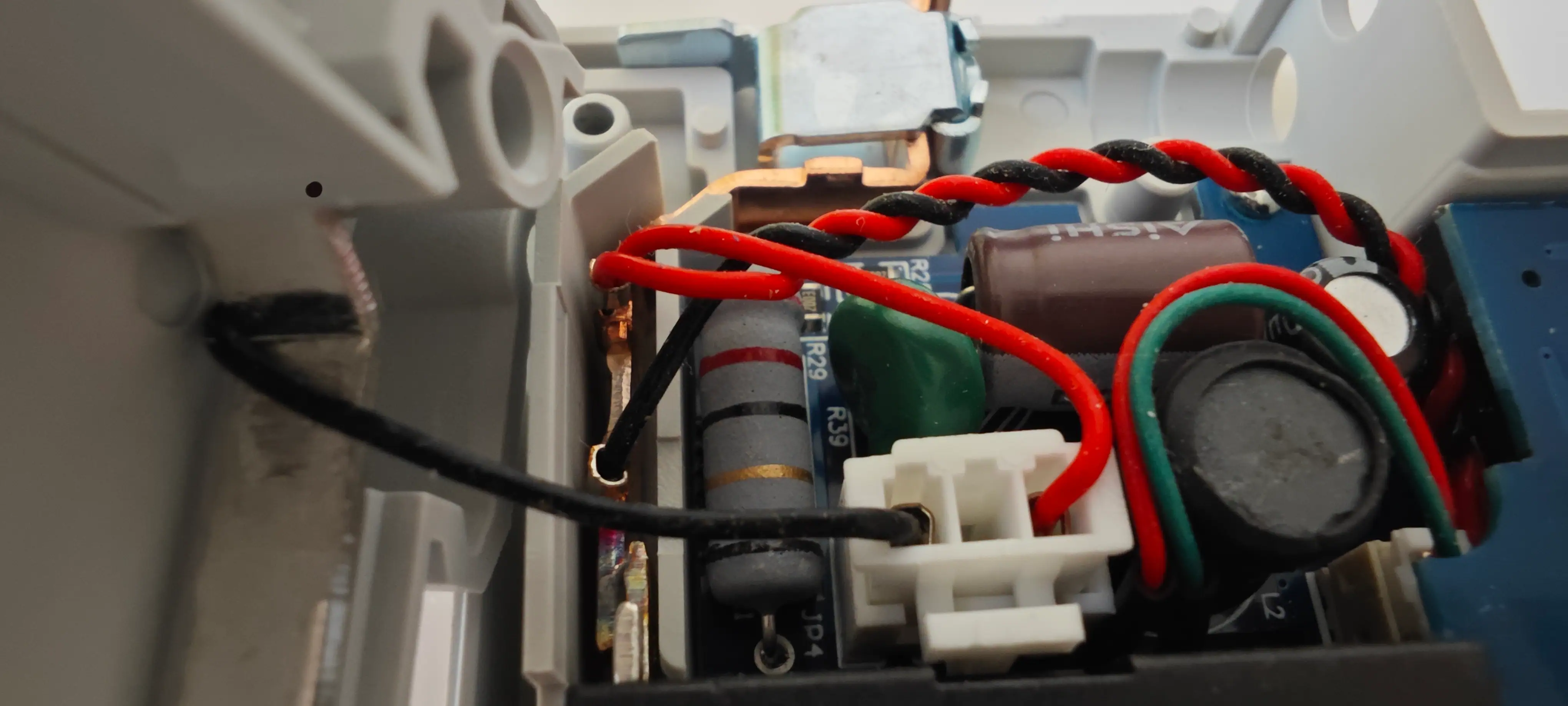 Internal attachments to mains Internal-mains-attachments